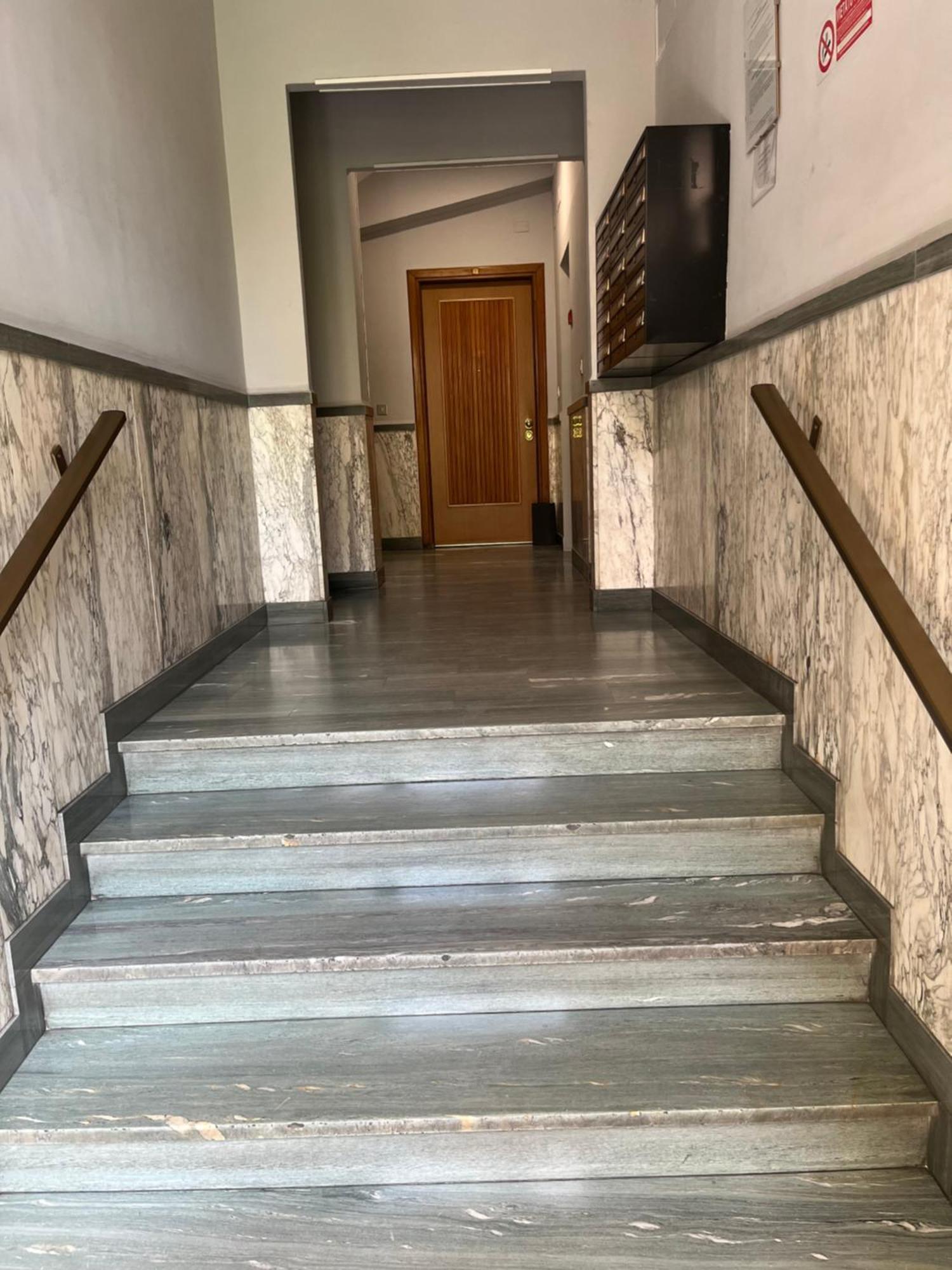 Ampio Appartamento Centrale سانريمو المظهر الخارجي الصورة